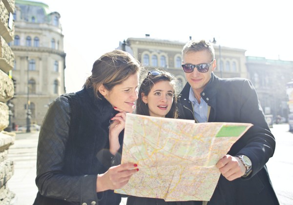 people reading map